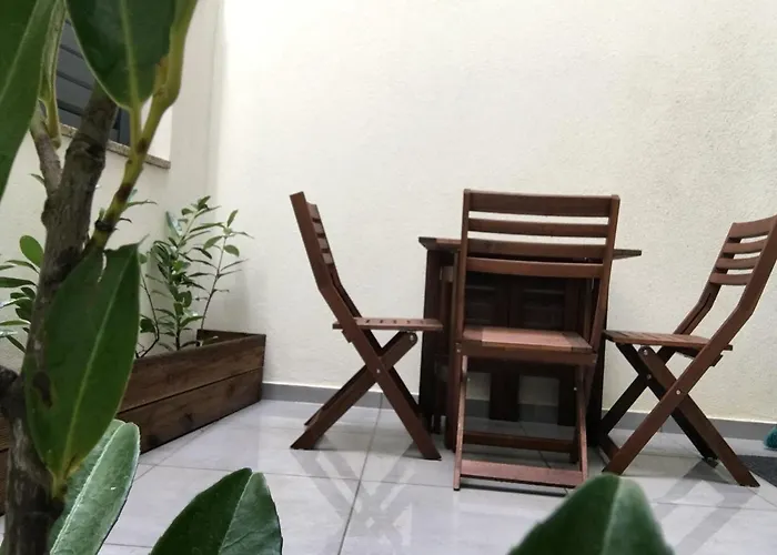 Marques D'aveiro 公寓 *